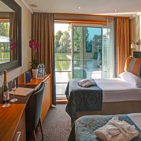 Hotel Hotelships Holland - Hs Leonora - Messe Dusseldorf