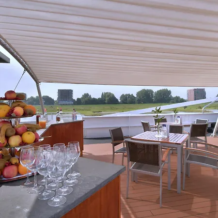 Hotelships Holland - Hs Leonora - Messe 4*