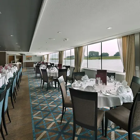 Hotelships Holland - Hs Leonora - Messe