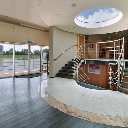 Hotel Hotelships Holland - Hs Leonora - Messe