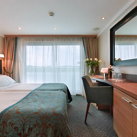 Hotelships Holland - Hs Leonora - Messe Hotel Dusseldorf