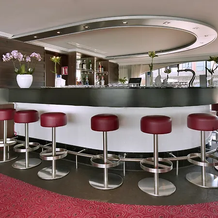 Hotelships Holland - Hs Leonora - Messe Hotel