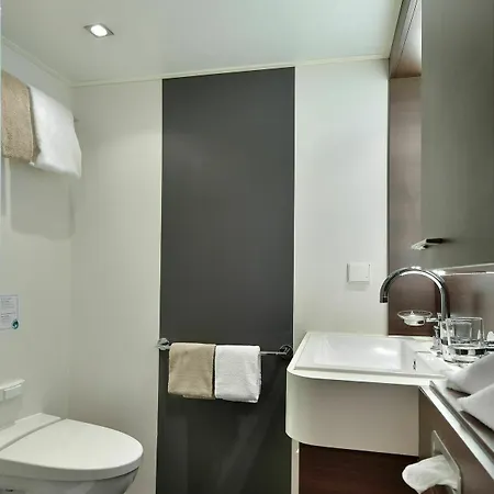 Hotelships Holland - Messe Hotel Duesseldorf Düsseldorf
