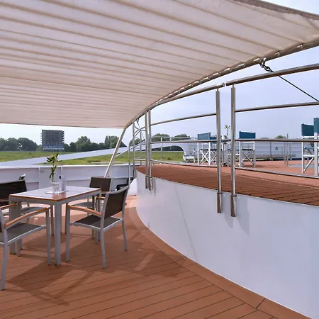 Hotelships Holland - Hs Leonora - Messe Dusseldorf